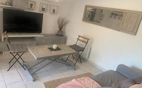 Charmante Maison Avec Piscine